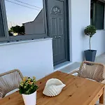 Lyria Boutique Apartman Lijá