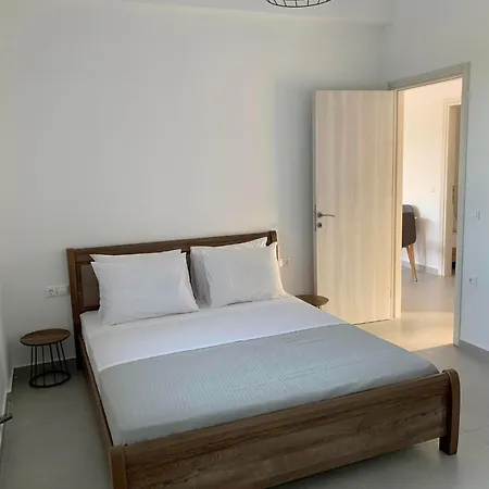 Lyria Boutique Apartment